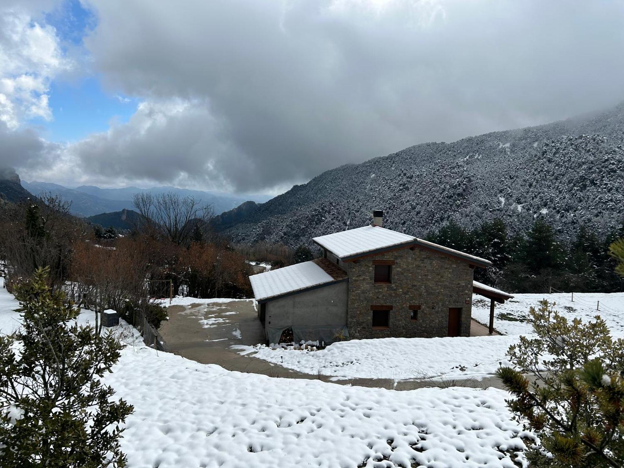 Casa De Les Escoles, Espinalbet - Alberga Castellar del Riu Exterior foto